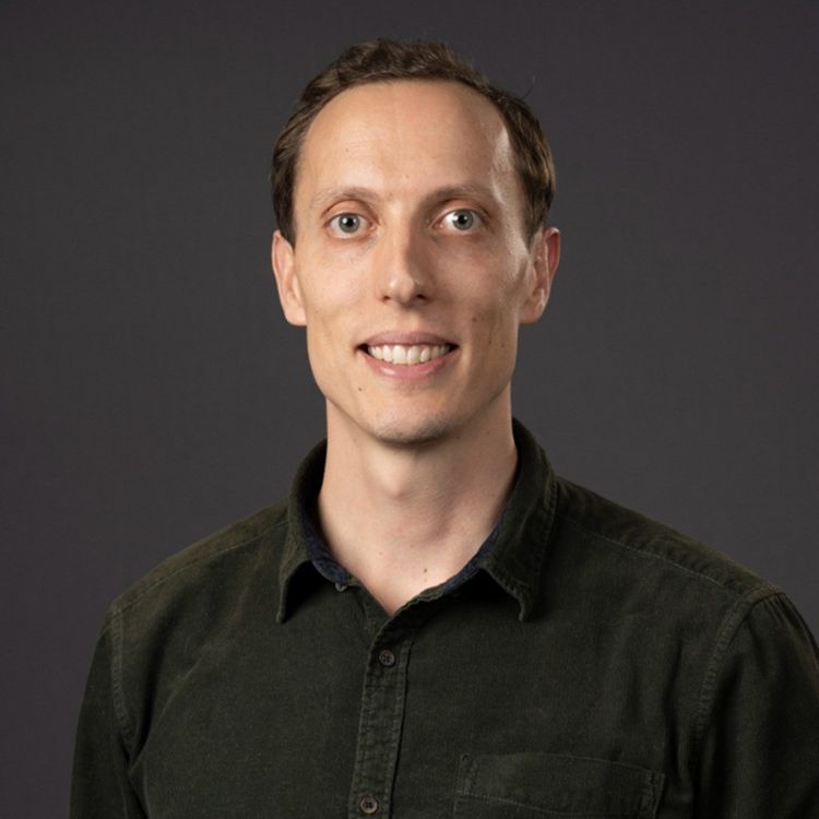 Portrait of Alex Olley, Co-founder and Chief Revenue Officer at Reachdesk